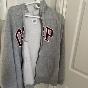 GAP ZipUp Hoodie